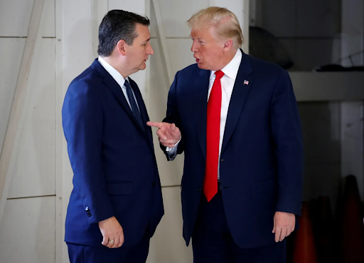 क्रूज (बाएं) ने दावा किया कि उस कॉल के दौरान ट्रम्प (दाएं) गुस्से में थे और बातचीत तनावपूर्ण हो गई। (फाइल फोटो)