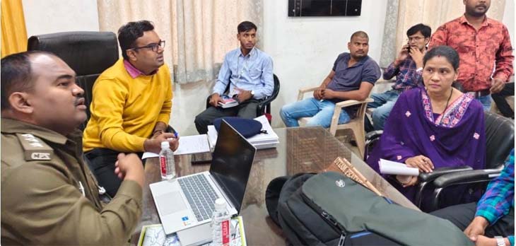 अधिकारियों ने स्पष्ट निर्देश दिए कि नियमों का पालन नहीं करने पर कार्रवाई की जाएगी