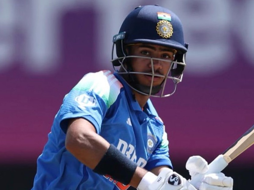 विहान मल्होत्रा 109 रन बनाकर नॉटआउट लौटे। - Dainik Bhaskar