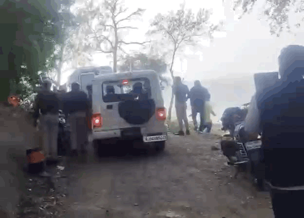 मौके पर अफरा-तफरी मची