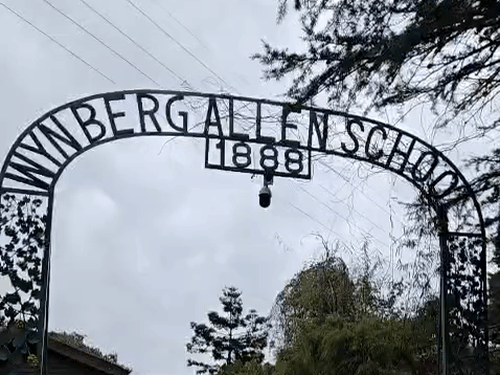 1888 में स्थापित मसूरी का वाइनबर्ग एलन स्कूल।