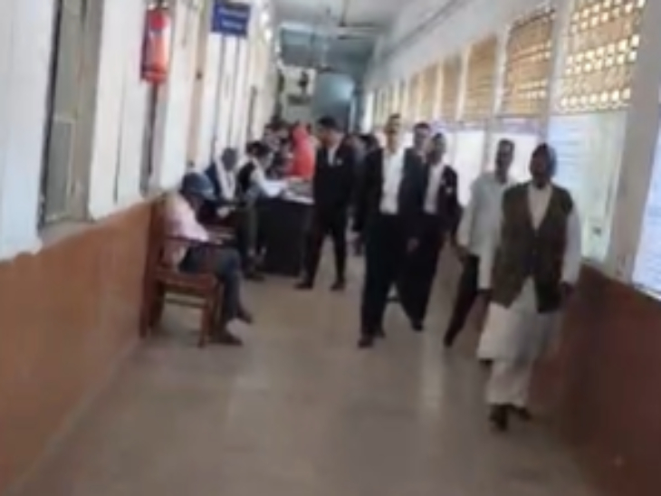 राजनांदगांव जिला कोर्ट को भी बन से उड़ाने की धमकी।