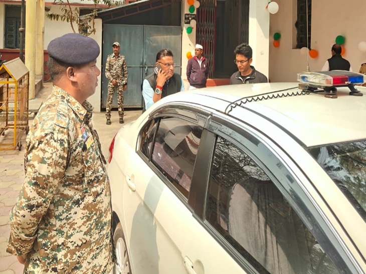 सरगुजा एसएसपी राजेश अग्रवाल भी पहुंचे जिला कोर्ट।