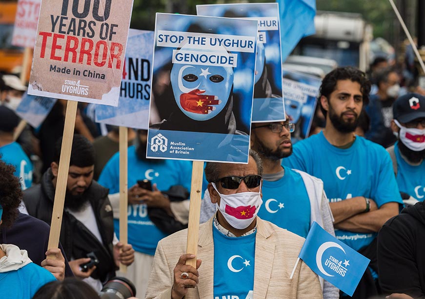 चीन में उइगर मुसलमानों और अल्पसंख्यकों लंबे समय से अपने हक की मांग कर रहे हैं।