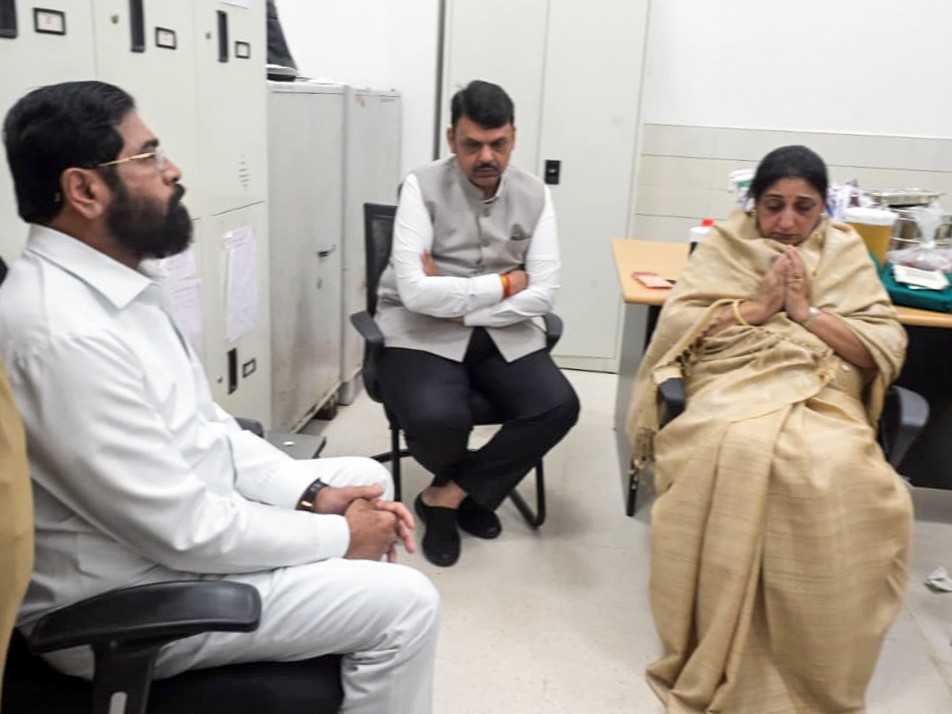 अजित पवार की पत्नी महाराष्ट्र की डिप्टी–CM बन सकती हैं:  प्रफुल्ल पटेल NCP अध्यक्ष बन सकते हैं; पार्टी के शरद गुट में विलय की भी चर्चा