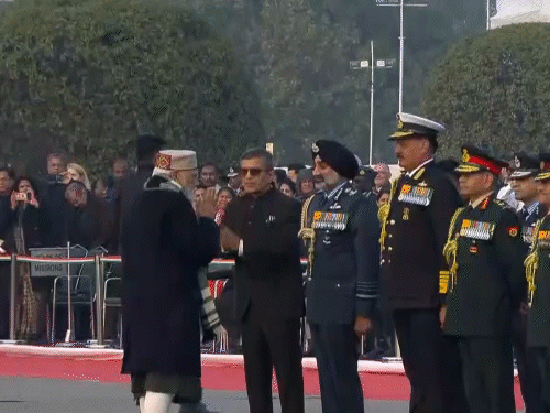 प्रधानमंत्री नरेंद्र मोदी बीटिंग द रिट्रीट सेरेमनी में पहुंचे।