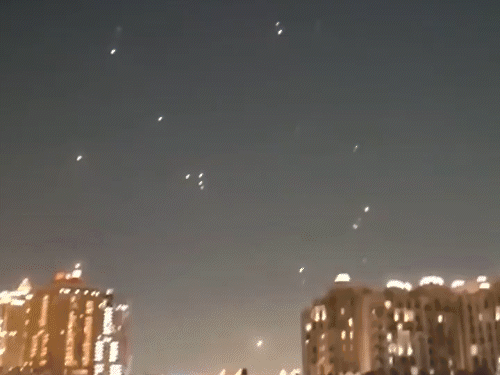 पिछले साल जून में ईरान ने कतर स्थित अमेरिकी सेना के बेस पर मिसाइल हमले किए थे। हालांकि अमेरिकी सेना ने इन हमलों को नाकाम करने की बात कही थी।