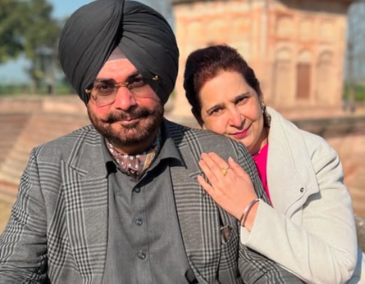 नवजोत सिंह सिद्धू के साथ डॉ. नवजोत कौर सिद्धू की फोटो।