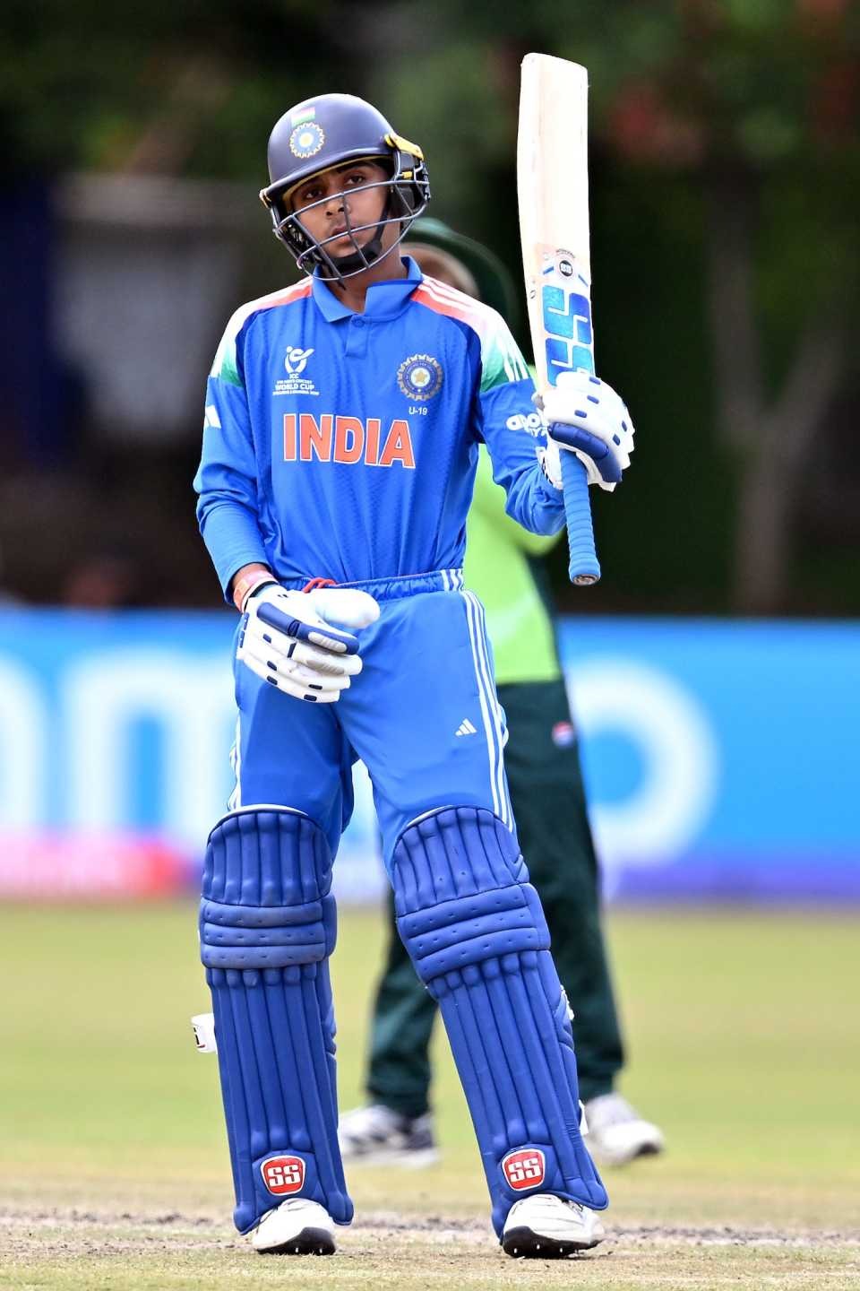 वेदांत त्रिवेदी ने 68 रन की पारी खेली।