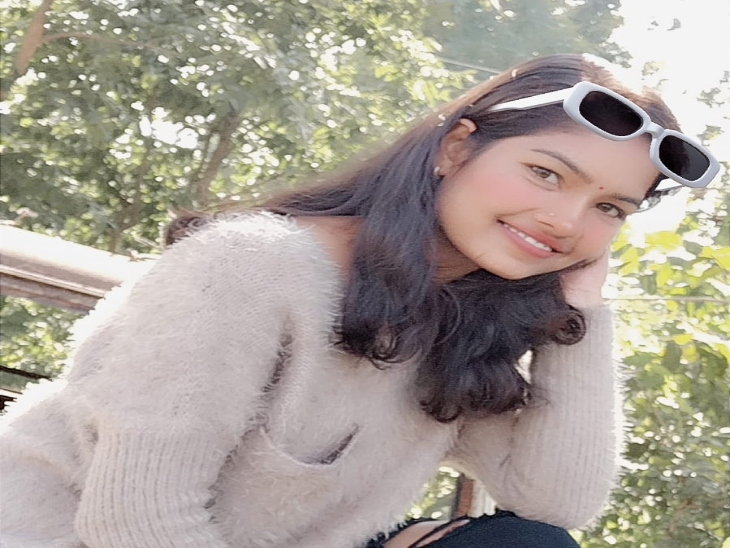 पिंकी पहले से शादीशुदा थी, पति को छोड़ भांजे संग रहने लगी थी।