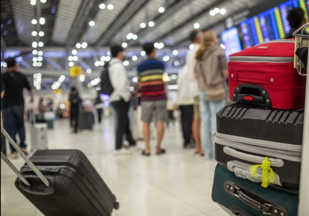 बैगेज नियम 2016 में ये लिमिट 15,000 रुपए थी।