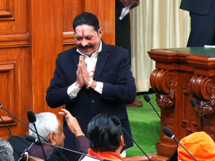 सीएम नीतीश ने अनंत सिंह के तिलक की तारीफ की।