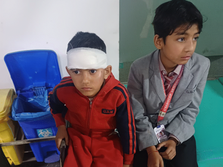 Rewari Mohanpur Accident | School Bus and Car Collision | Two Killed ...