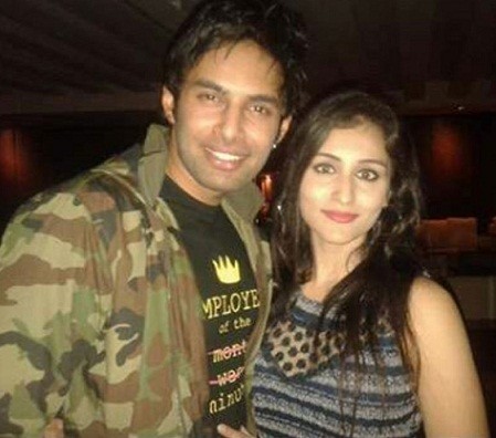 सलोनी शर्मा के साथ राहुल की पुरानी तस्वीर।