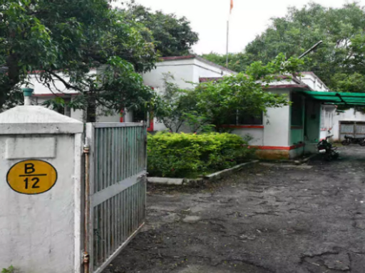 74 बंगला स्थित एक आवासीय परिसर। -फाइल