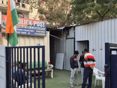 Family members who reached Nathupur police post to file complaint.