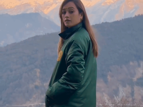 উত্তরাখণ্ডের খালিয়াটোপে হারশা রিছারিয়া তার পথ হারিয়েছে: অন্ধকার বাড়ার সাথে সাথে বিপদ বেড়েছে, মুন্সিয়ারি পুলিশ তাকে উদ্ধার করে নিরাপদ স্থানে নিয়ে গেছে