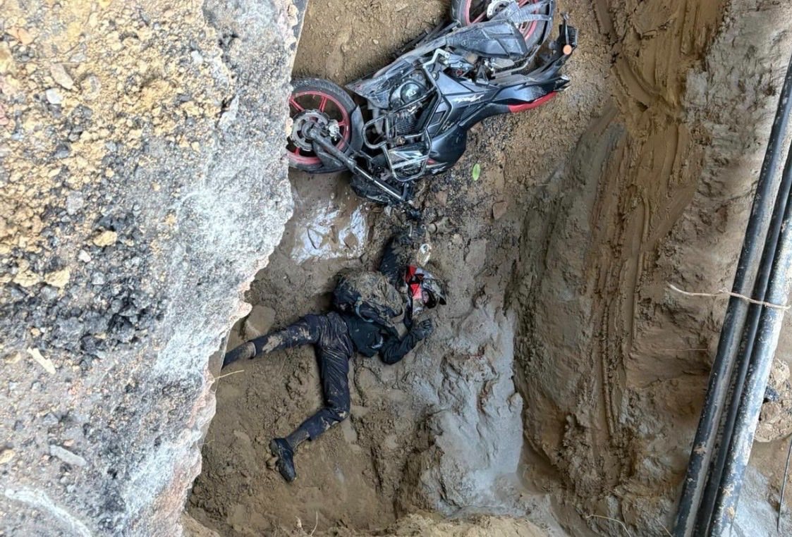 Biker Dies in Delhi DJB Pit | Family Alleges Negligence & Murder