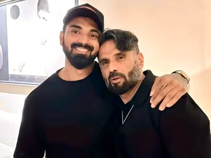 केएल राहुल ने 23 जनवरी 2023 को सुनील शेट्टी की बेटी और एक्ट्रेस अथिया शेट्टी से शादी की थी।