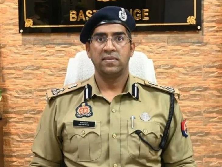 ये बस्ती रेंज के डीआईजी संजीव त्यागी हैं। इनकी एक संपत्ति की कीमत करीब 7 करोड़ घट गई। ये यूपी के सबसे अमीर आईपीएस हैं।