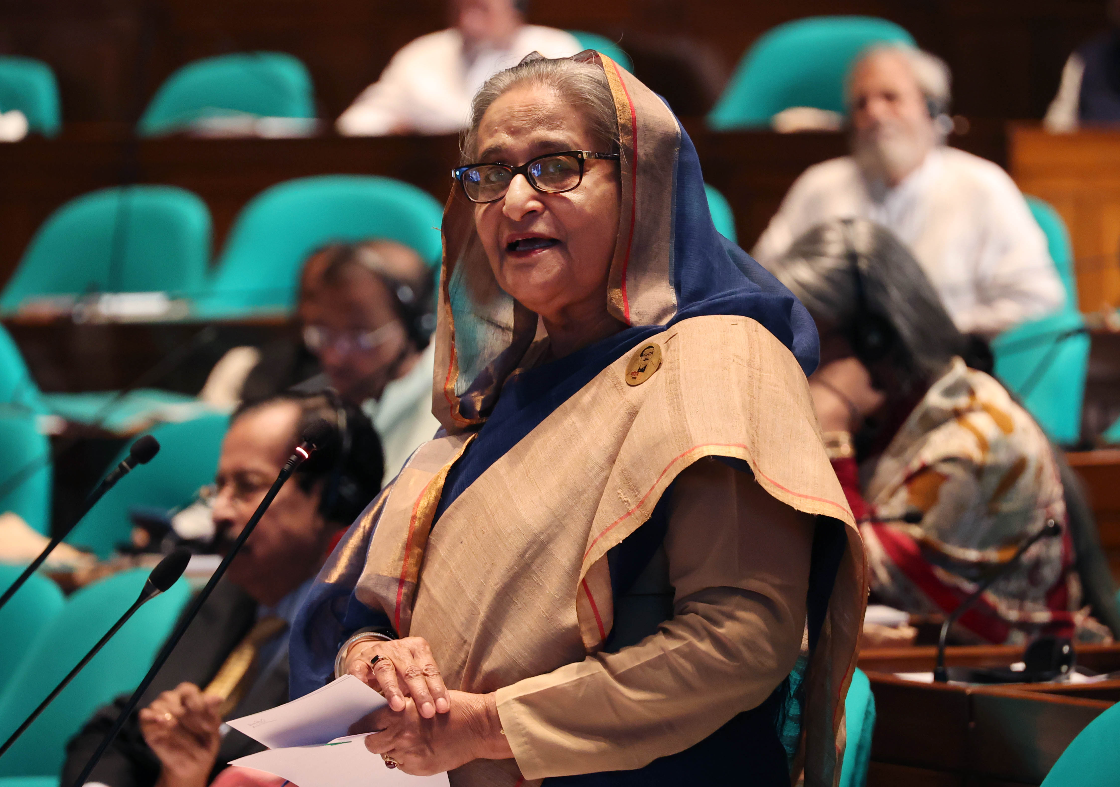 2008 के चुनाव में शेख हसीना भारी बहुमत से जीतीं और प्रधानमंत्री बनीं।