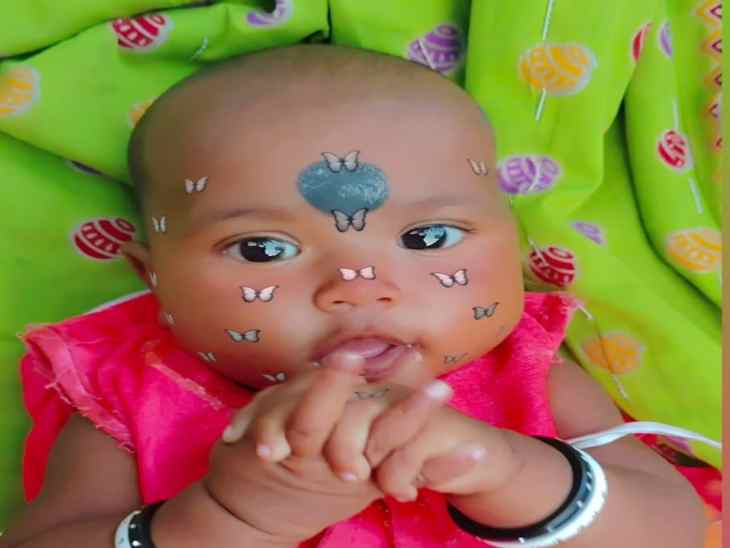 भूमि खड़िया (9 माह) 80-90% झुलस गई थी। इलाज के दौरान दम तोड़ दिया।