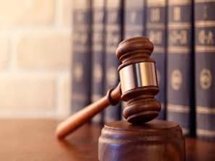 बिलासपुर हाईकोर्ट ने लोटर कोर्ट के आदेश को खारिज कर दिया है।