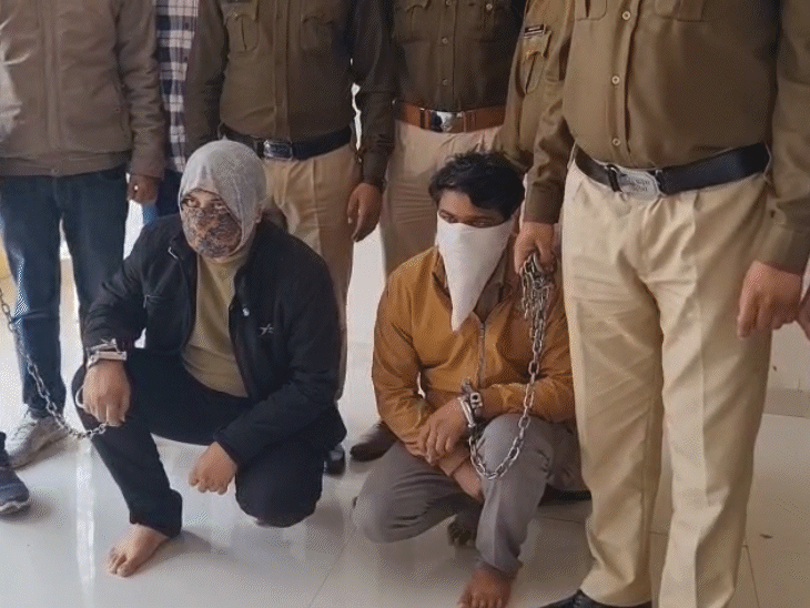 नारकोटिक्स डिपार्टमेंट की टीम प्रियांशु और राघवेंद्र को इंदौर ले गई थी। जहां बुधवार दोपहर को प्रेस कॉन्फ्रेंस कर मामले का खुलासा किया।