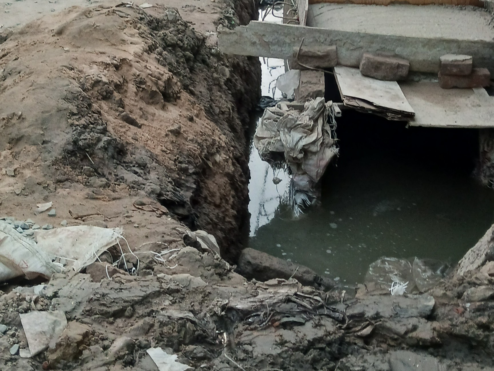 Bhatpar Rani PWD Road Cut | Nala Construction Impact