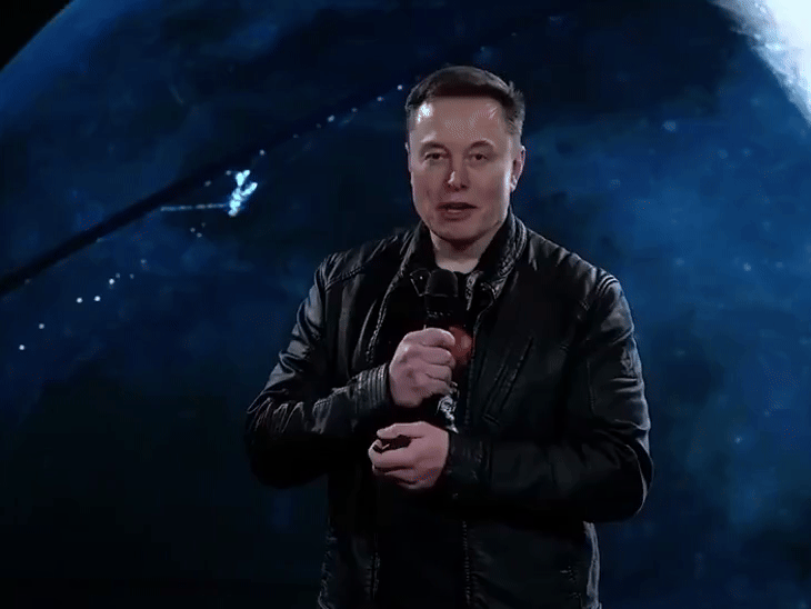 मस्क ने XAI की इंटरनल मीटिंग में कंपनी के भविष्य के प्लान को लेकर बातचीत की। - Dainik Bhaskar