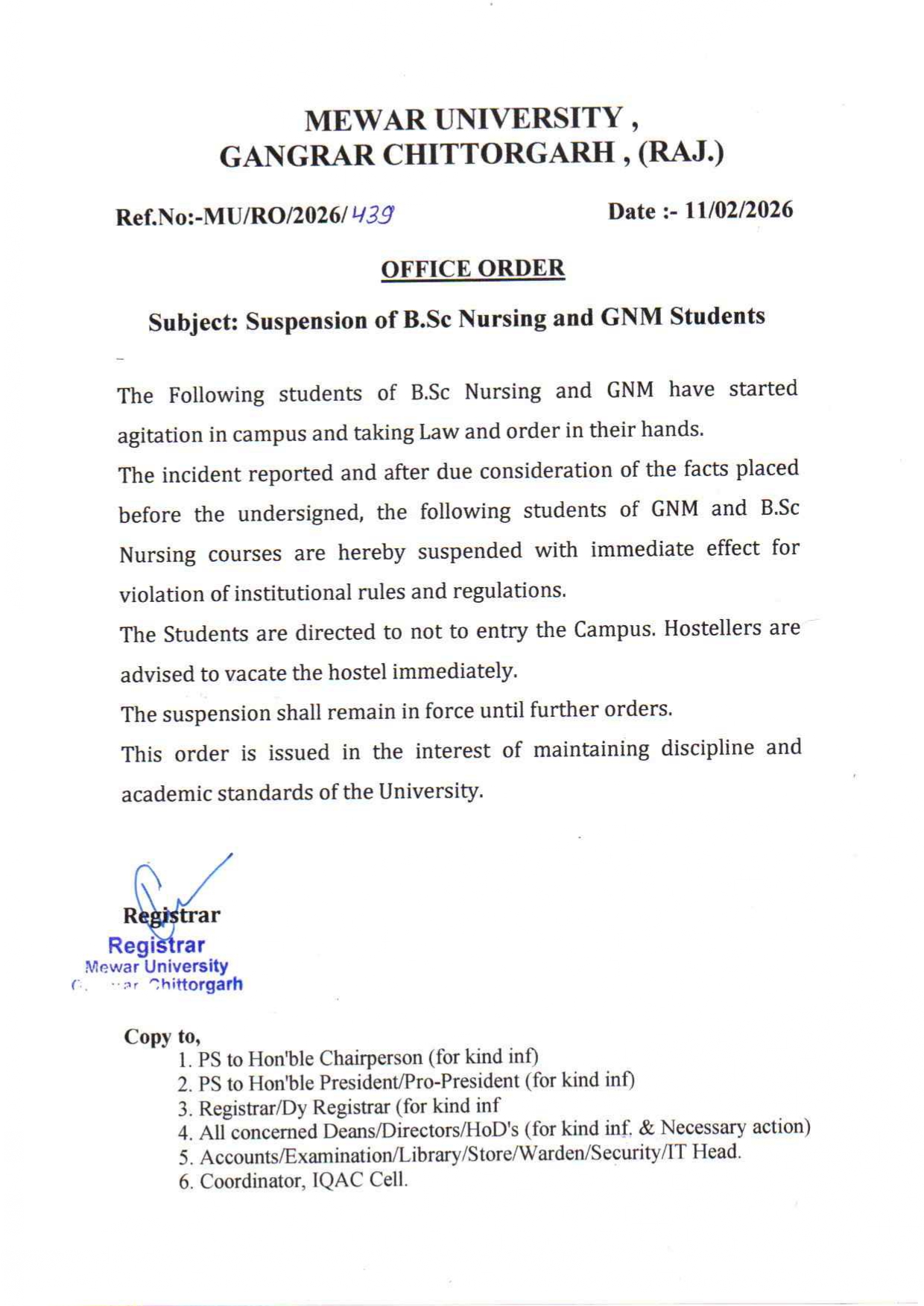 चित्तौड़गढ़ की मेवाड़ यूनिवर्सिटी में B.Sc.नर्सिंग फाइनल ईयर के स्टूडेंट्स का सस्पेंशन लेटर बुधवार को जारी किया।