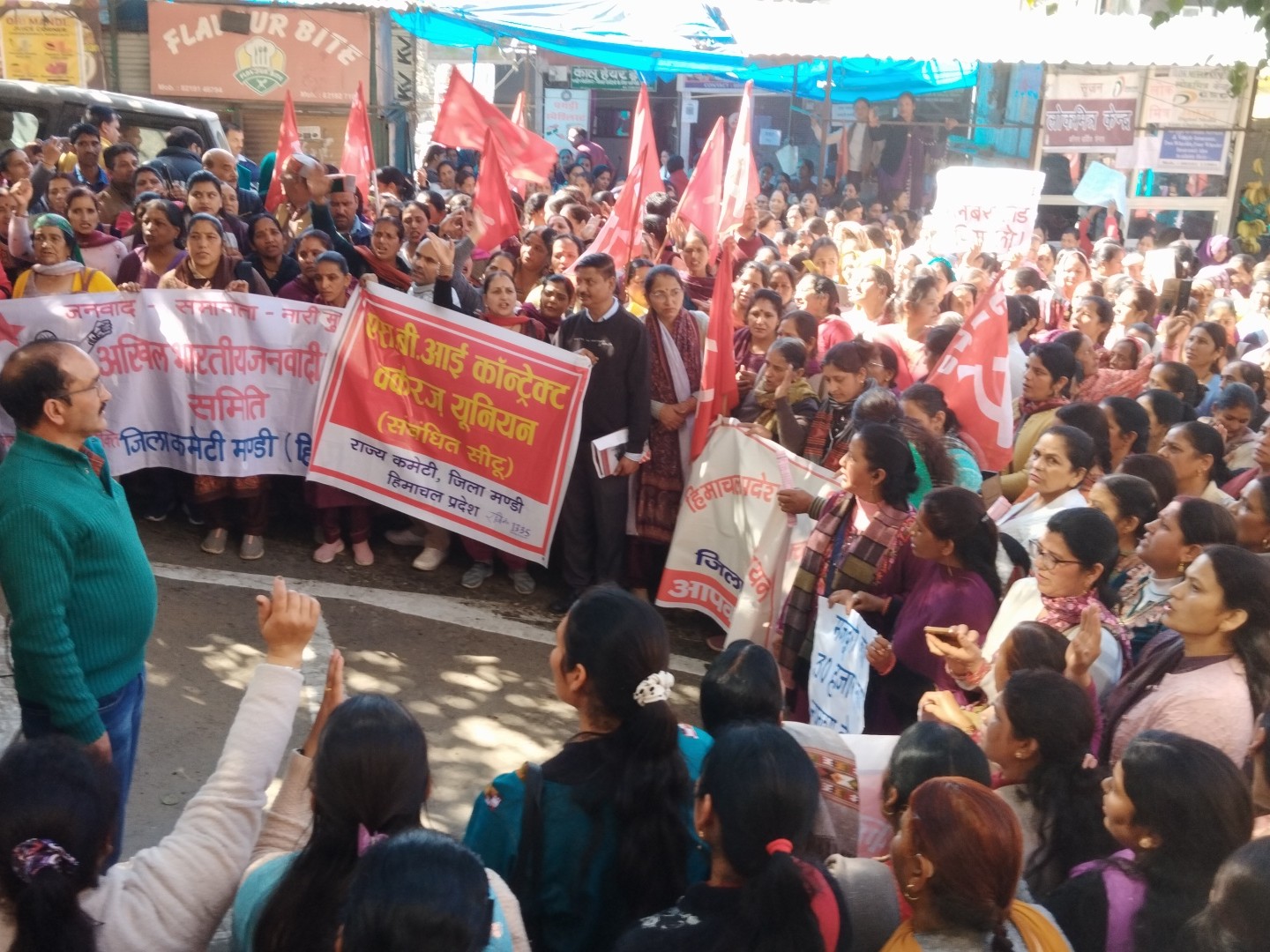 Code Mandi Mandi Labour Code Protest | 30K Minimum Wage Demand; Regularisation