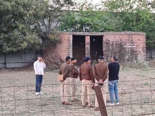 फरीदाबाद के पाली इलाके के खंडहर में हैंडग्रेनेड छुपाकर रखे गए थे।