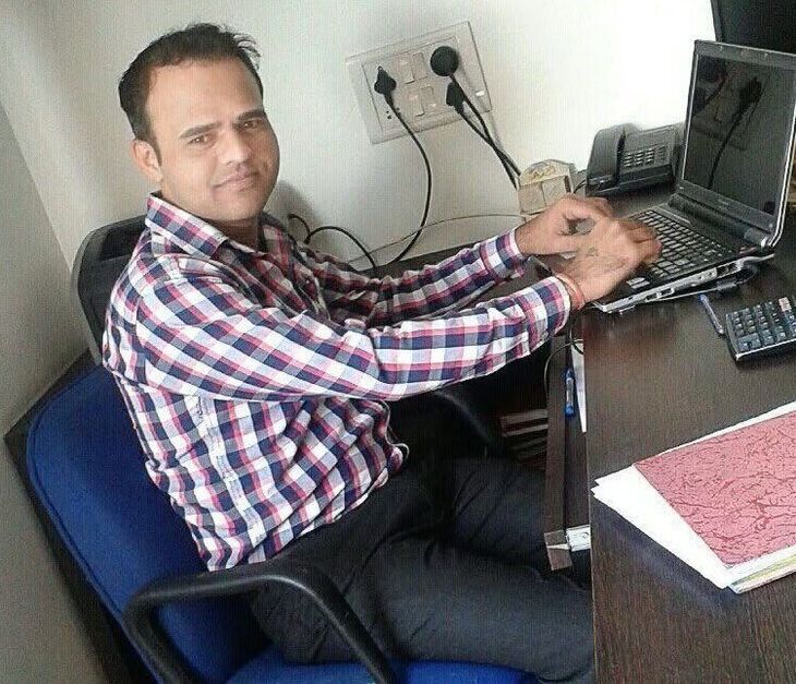 मृतक कुलदीप शादीशुदा था। उसे दो बेटे है।