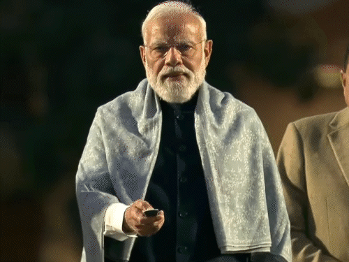 पीएम मोदी ने कर्तव्य भवन 1 और 2 का उद्घाटन किया।