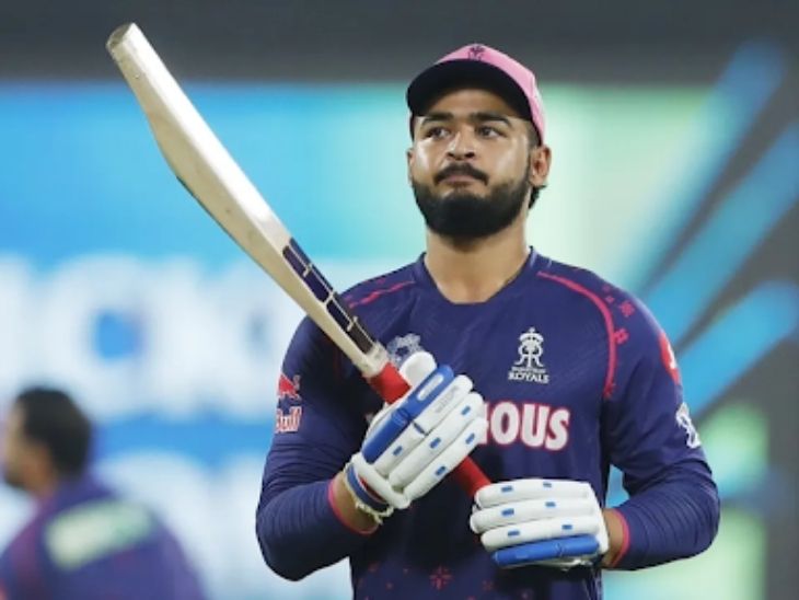 रियान पराग पिछले साल संजू सैमसन की गैर मौजूदगी में 8 मैचों में टीम की कप्तानी की थी। - Dainik Bhaskar