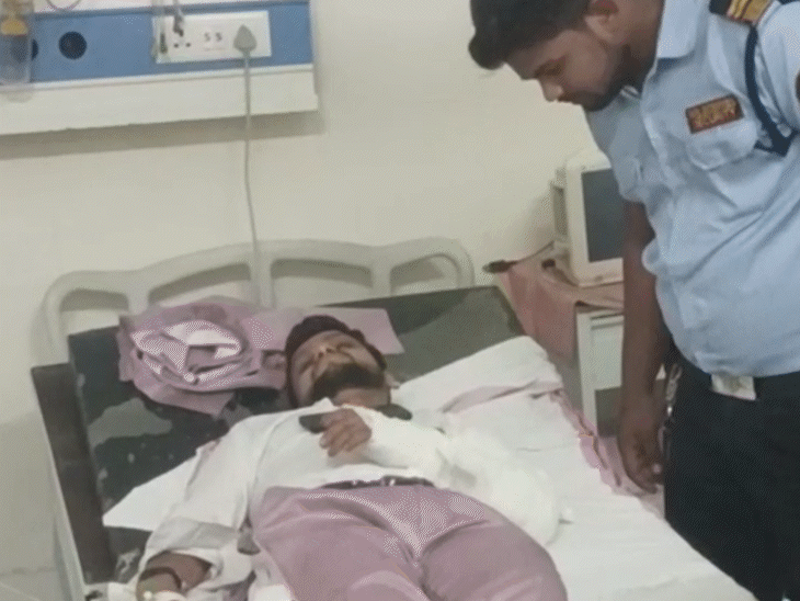 बारातियों के सिर और सीने में आई गंभीर चोटें। गंभीर हालत में भोपाल रेफर।