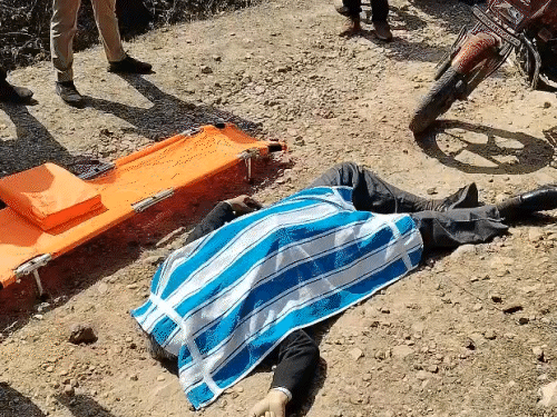 वकील की गोली मारकर हत्या कर दी गई।