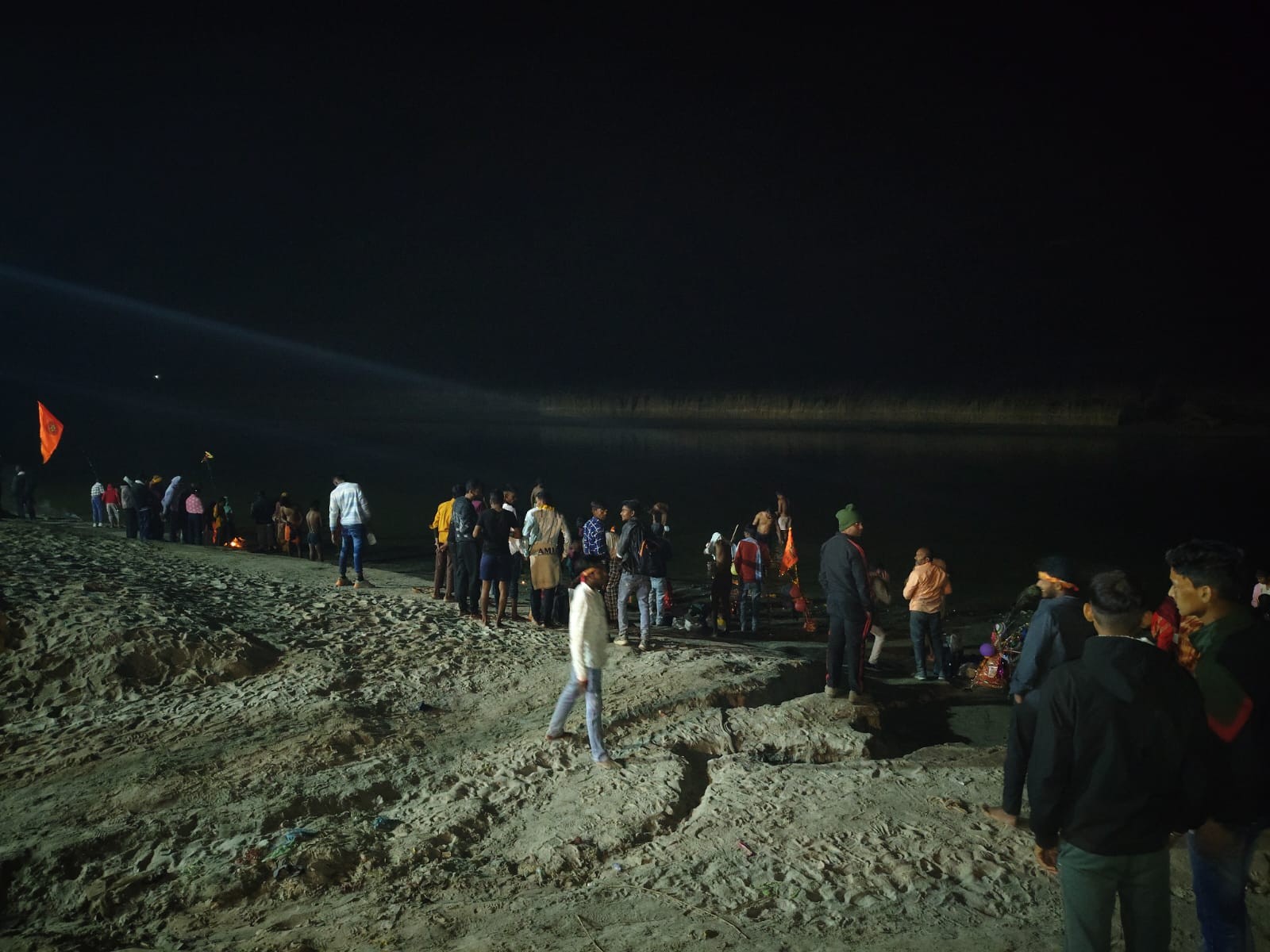 Maharajpur Thana Prabhari Inspects Ganga Ghats in Narwal Ahead of ...