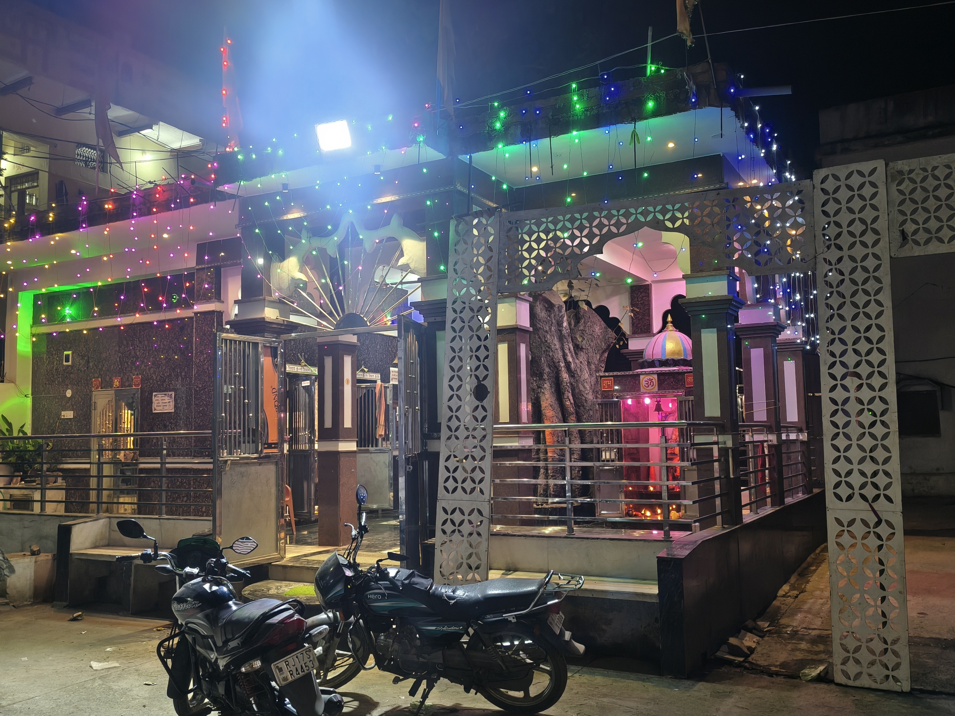 Rameshwar Mandir Rudrabhishek & Holi Mehendi Rasm in Chouhmala