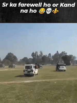 छात्रों ने वीडियो सोशल मीडिया पर डाले हैं। उसमें लिखे हैं- एस का फेयरवेल हो और कांड न हो। उसके बाद इमोजी बनाए हैं।