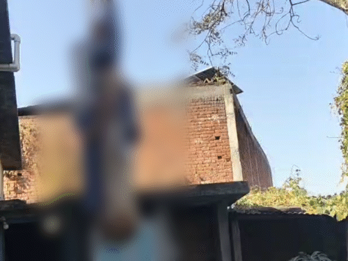 इकलौते बेटे की मौत से दुखी होकर पति-पत्नी ने फांसी लगाकर आत्महत्या कर ली