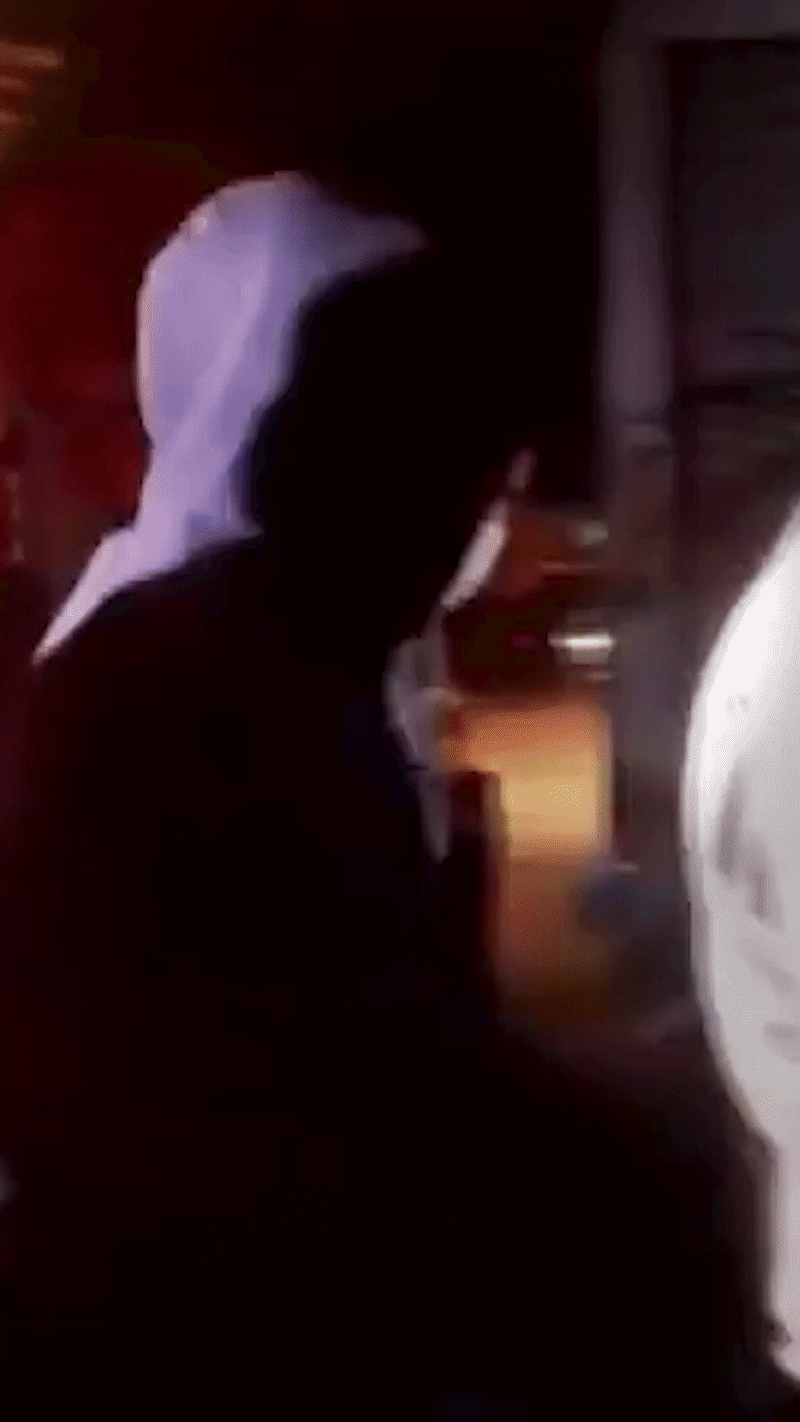 शीजान खान की गिरफ्तारी के दौरान लिया गया वीडियो।