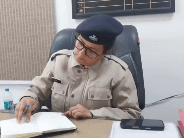 मामले की जांच के लिए बनी एसआईटी को एसीपी छवि शर्मा लीड कर रही हैं।