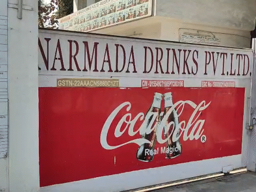 नर्मदा ड्रिंक्स प्राइवेट लिमिटेड में आयकर विभाग (IT) का छापा।