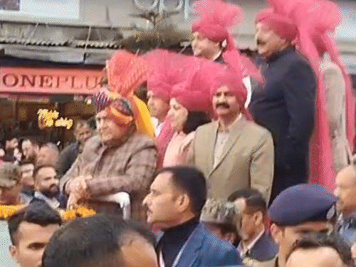 मंडी शिवरात्रि में जलेब में शामिल हिमाचल विधानसभा स्पीकर कुलदीप सिंह पठानिया।