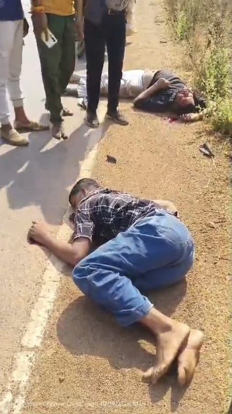 सड़क हादसे में एक भाई की हो गई मौत।