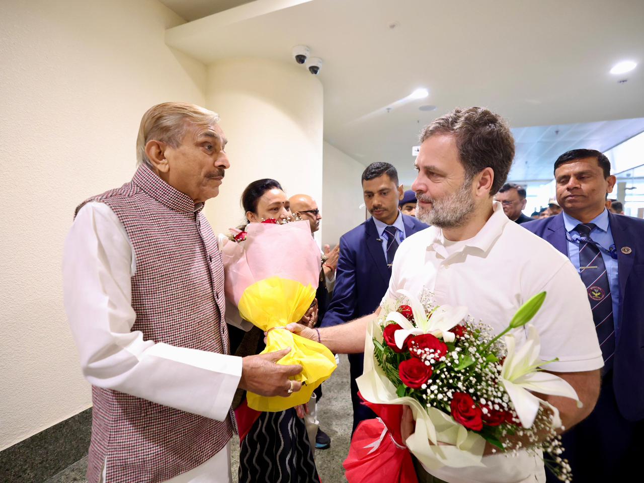 राहुल गांधी लखनऊ से सुल्तानपुर रवाना, अमित शाह मानहानि केस में आज पेशी