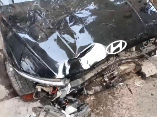 दिल्ली में कार की टक्कर से डिलीवरी बॉय की मौत:  दावा- ड्राइवर नशे की हालत में था; शकरपुर इलाके में कार की टक्कर 3 घायल