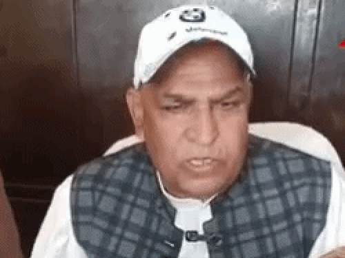 Former Sarpanch of village Muana Rajendra Sharma presenting his side in the media.
